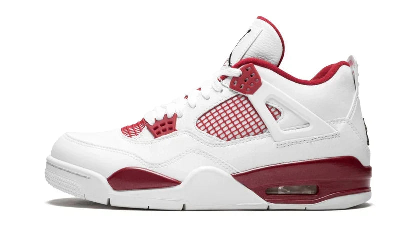 Air Jordan 4 Retro “Crimson Tint”