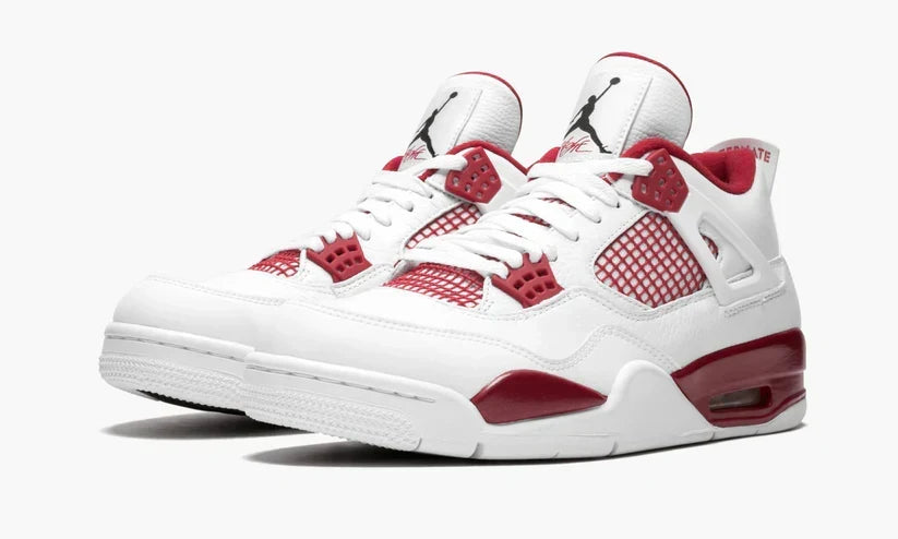 Air Jordan 4 Retro “Crimson Tint”
